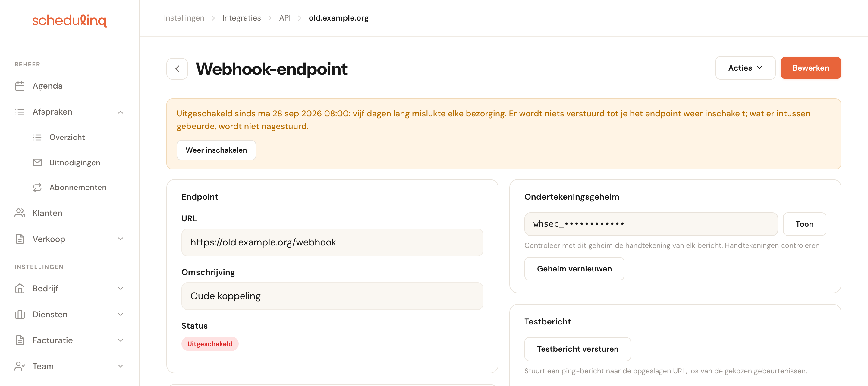 Een uitgeschakeld endpoint met bovenaan de melding dat het is uitgeschakeld omdat bezorgingen bleven mislukken, en de knop om het weer in te schakelen.