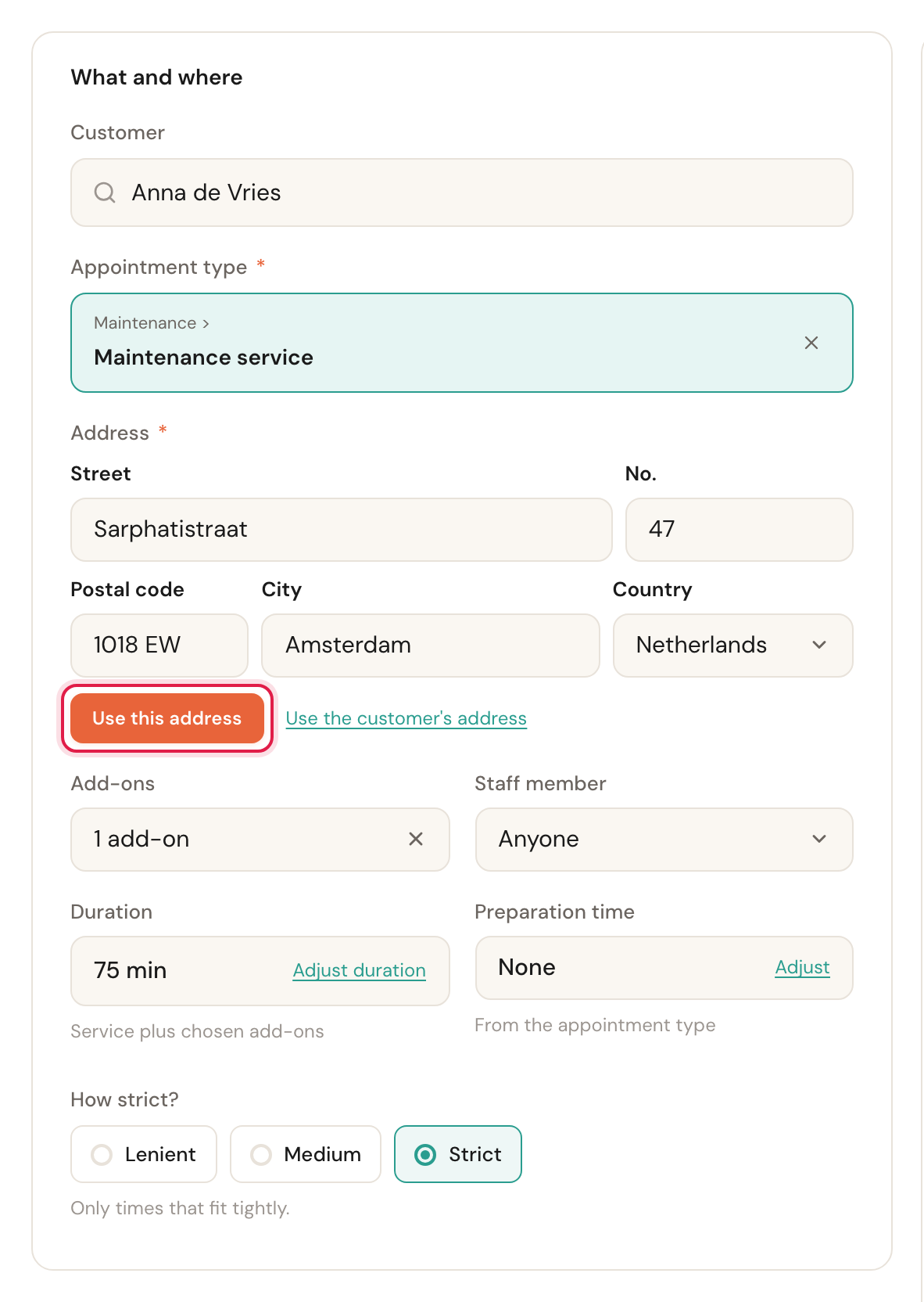 The address fields opened with a typed address, below them the Use this address button highlighted and the link Use the customer's address.