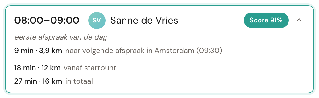 Eén rij opengeklapt met het pijltje: onder de rit naar de volgende afspraak staan nu ook de rit vanaf het startpunt en het totaal, 27 minuten en 16 kilometer.