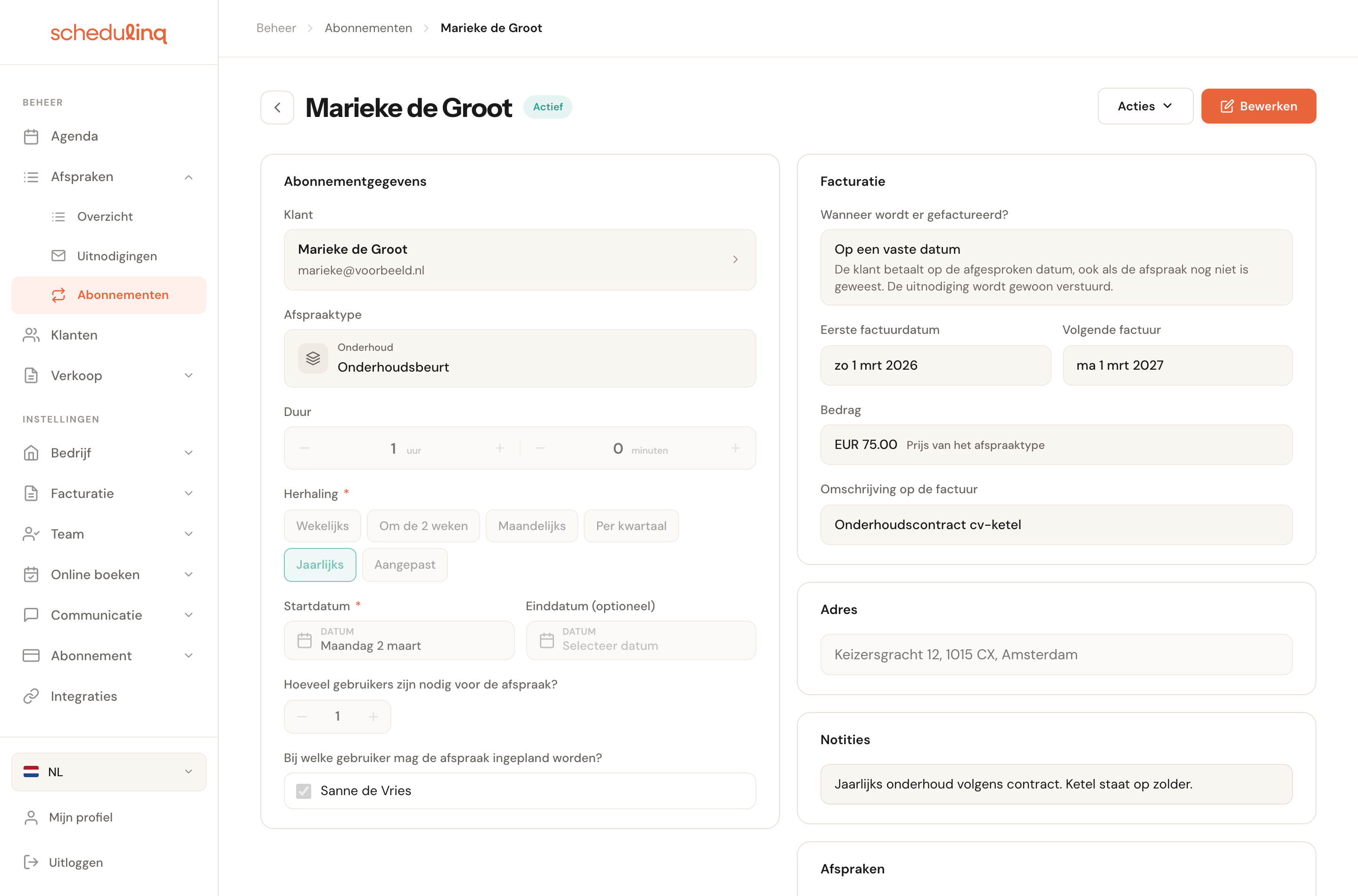 Een geopend abonnement met de gegevens links en facturatie, adres en notities rechts.