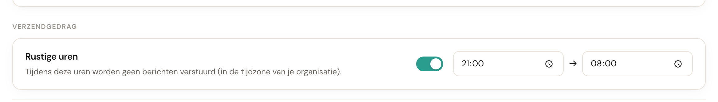 De kaart Rustige uren met een checkbox en twee tijdvelden, ingesteld van 21:00 tot 08:00.