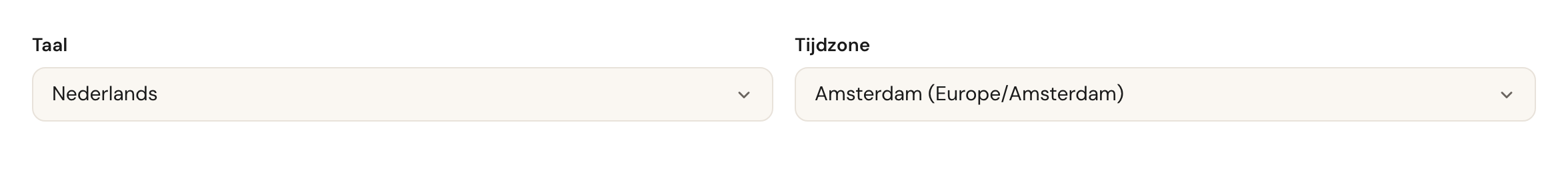 De keuzelijsten Taal en Tijdzone.