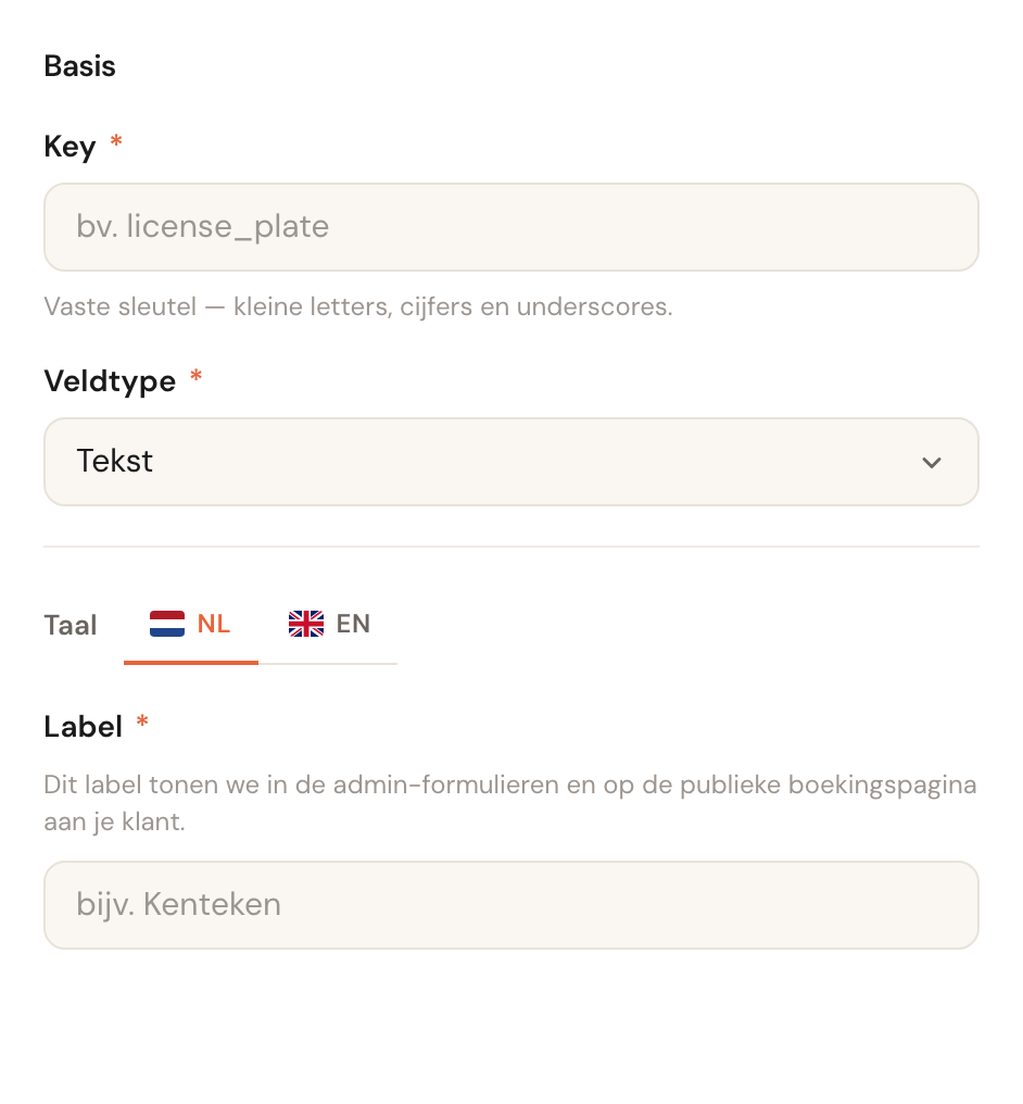 Het blok Basis met de velden Key, Veldtype en Label.