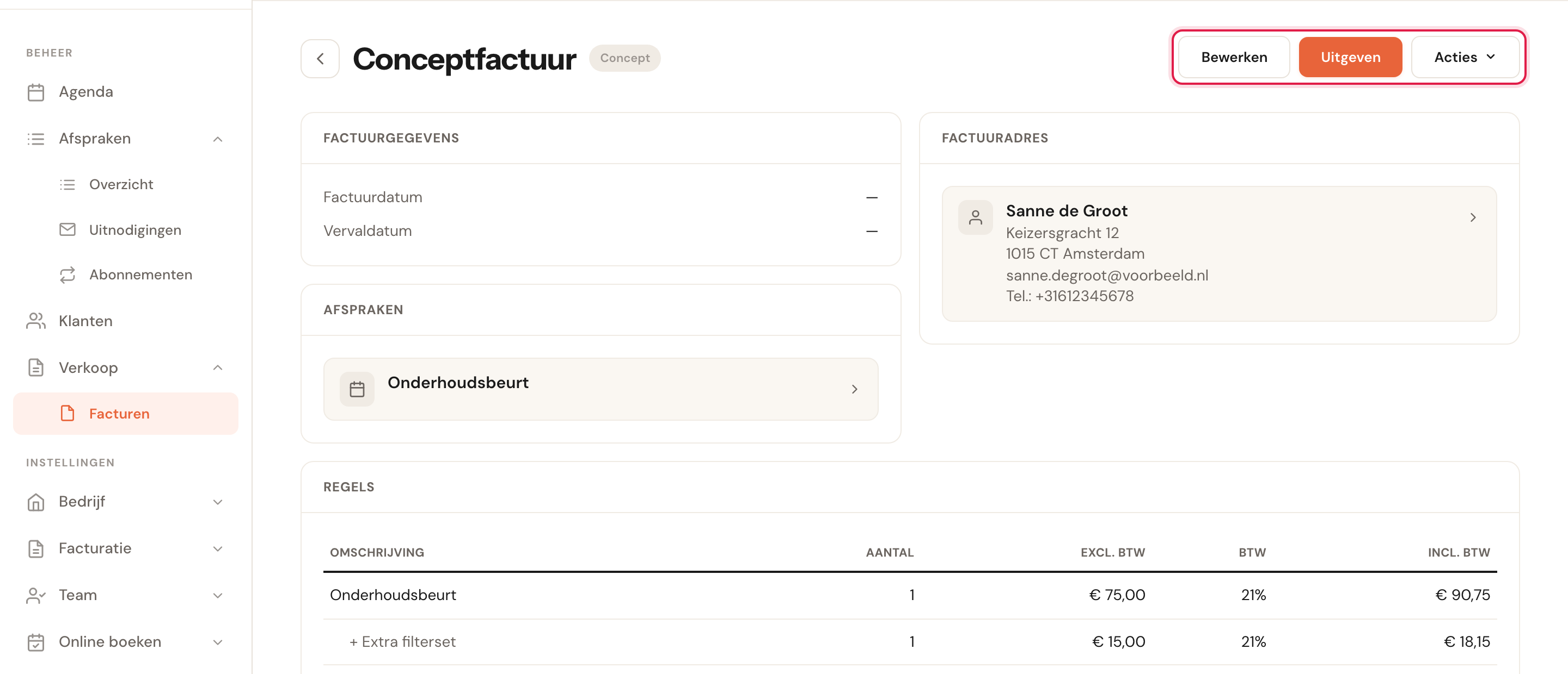 Een opgeslagen conceptfactuur met de status Concept en de knoppen Bewerken, Uitgeven en Acties rechtsboven.