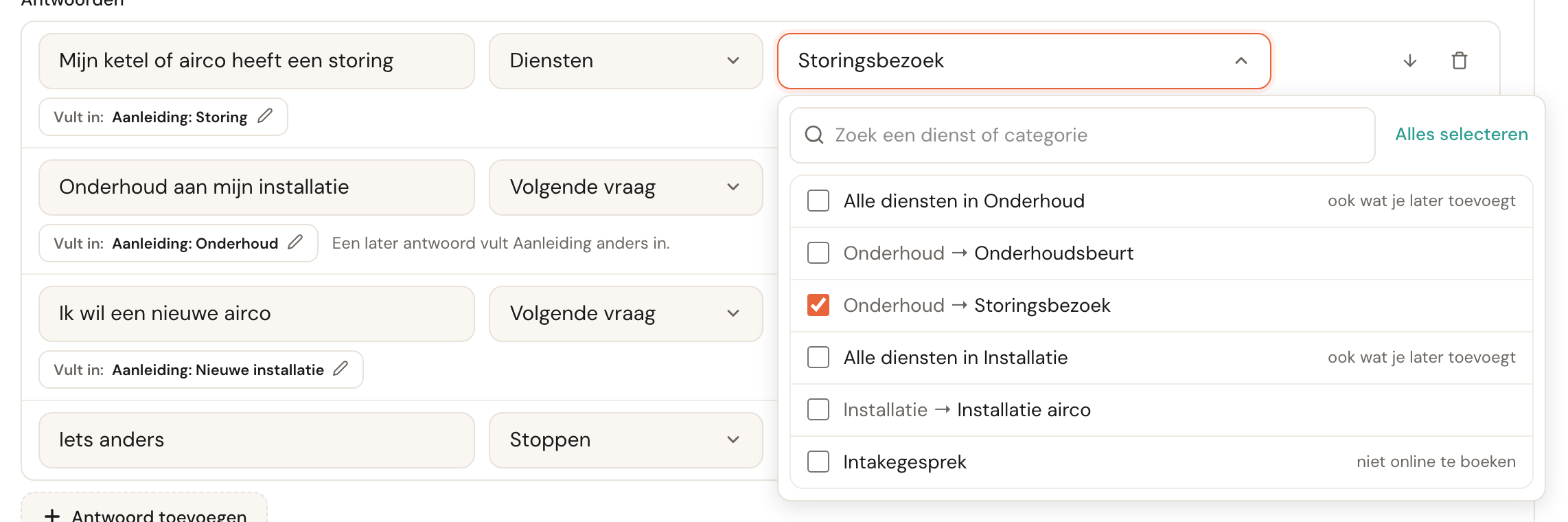 Het geopende vak bij Diensten: een zoekvak Zoek een dienst of categorie, de regels Alle diensten in Onderhoud en Alle diensten in Installatie met de opmerking ook wat je later toevoegt, de losse diensten met hun categorie ervoor, Storingsbezoek aangevinkt, en Intakegesprek met de opmerking niet online te boeken.