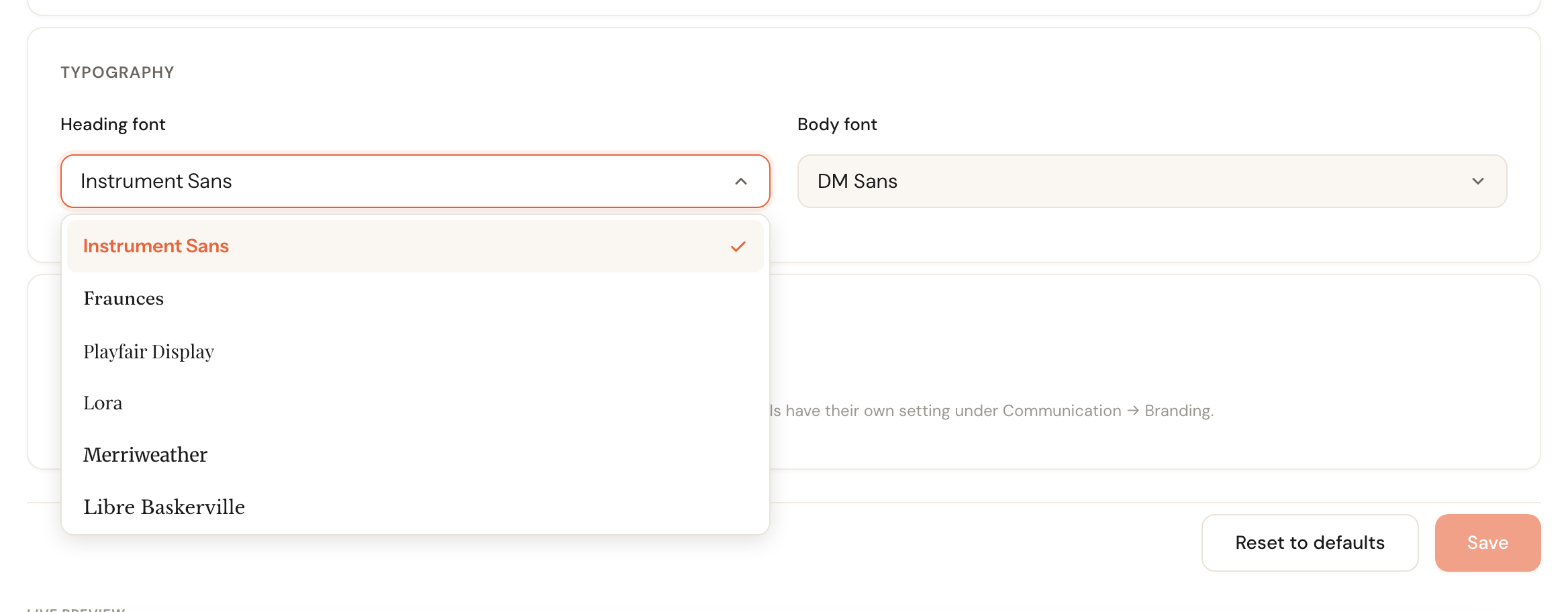 The heading font list open, each name rendered in its own typeface.