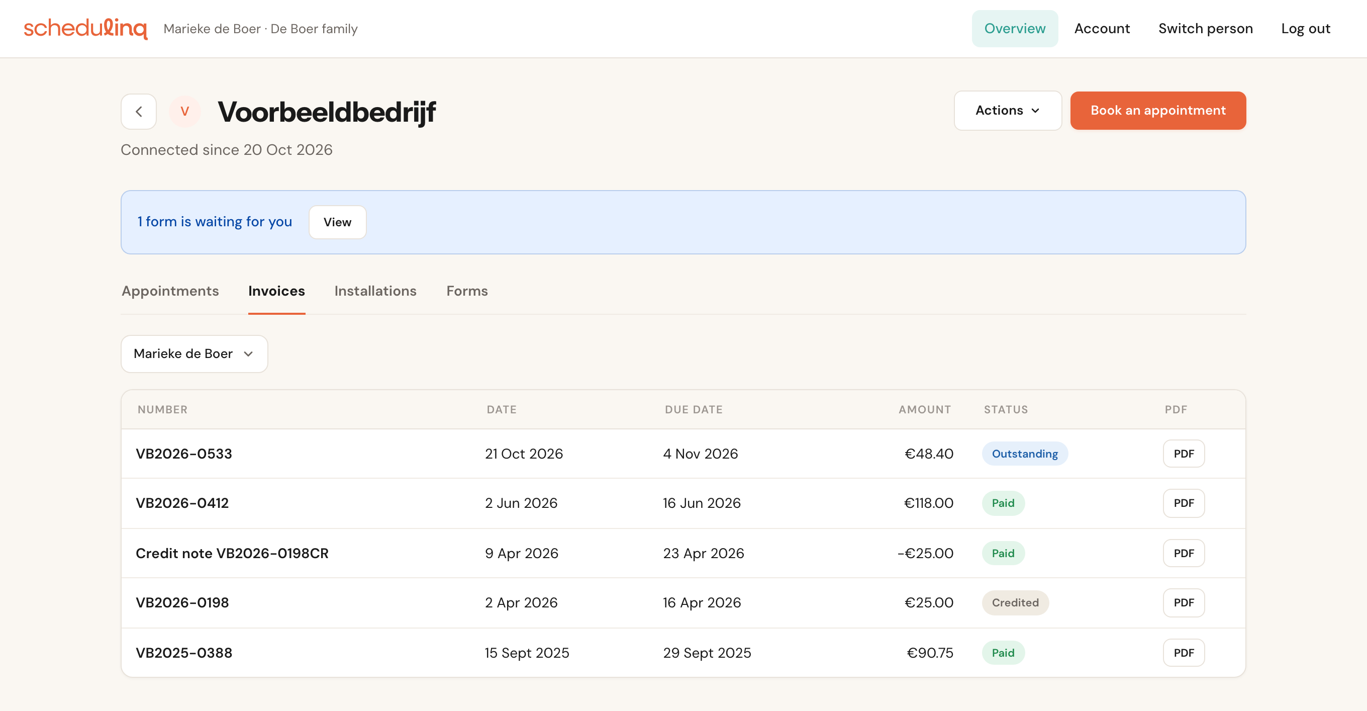 The Invoices tab with five rows: VB2026-0533 Outstanding, VB2026-0412 Paid, Credit note VB2026-0198CR Paid with a negative amount, VB2026-0198 Credited and VB2025-0388 Paid, each with a PDF button.